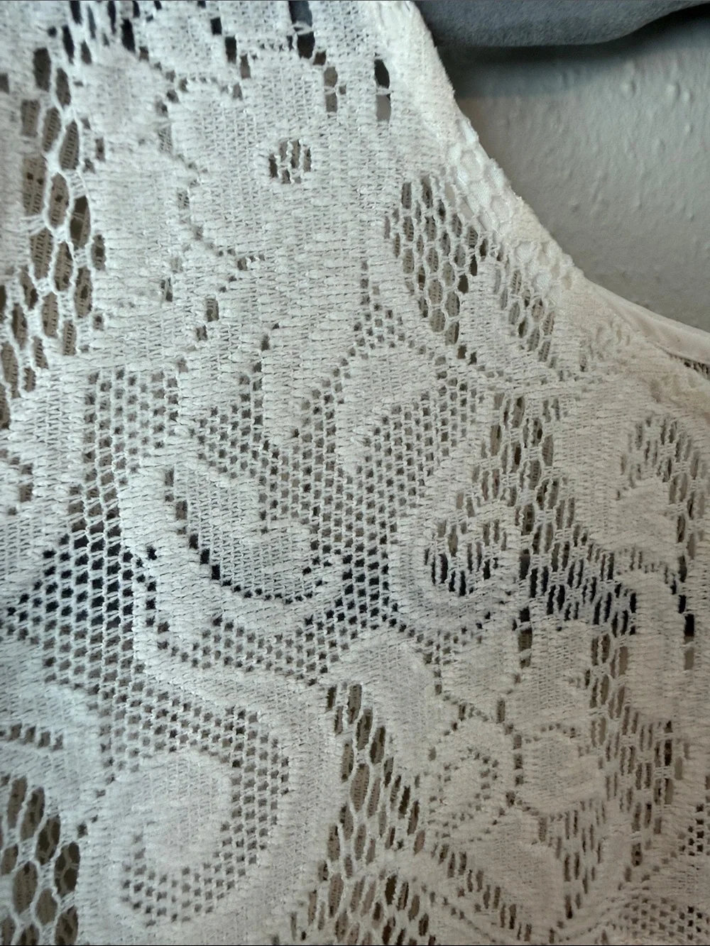 Anthropologie floaty lace
